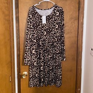Karalin plus size leopard print dress